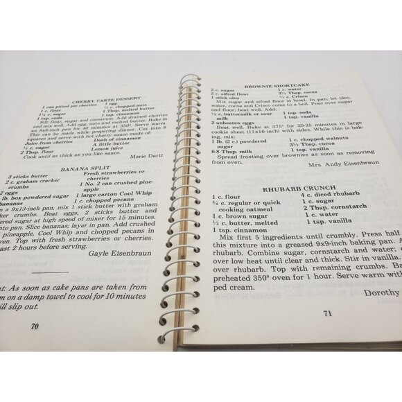 Wall Drug Gang Spiral Bound Cookbook Vintage - Picture 9 of 13